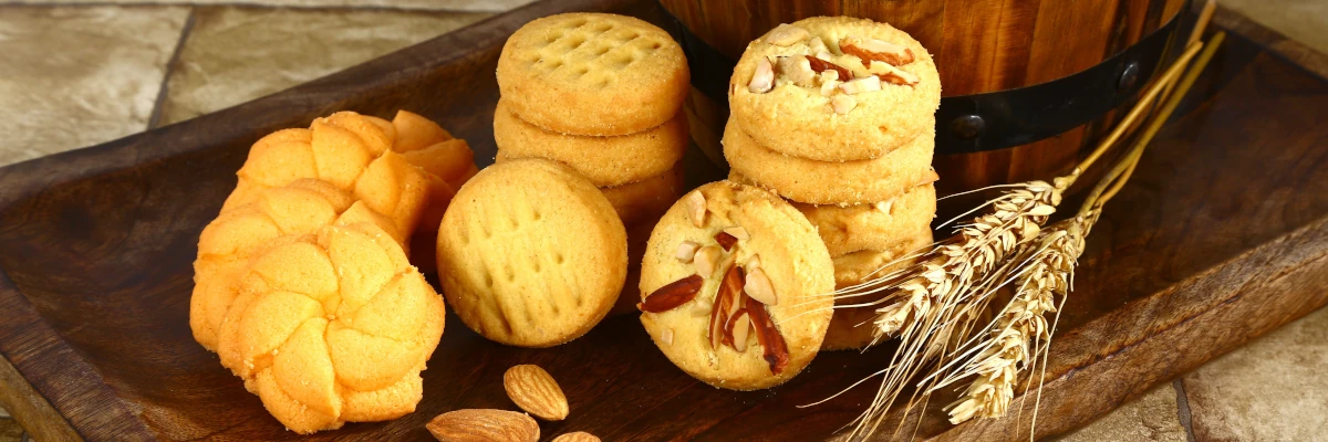 I cookie non sono solo una specialità da forno, ma anche una tecnologia informatica Alcuni biscottini lavorati. I cookie non sono solo una specialità da forno, ma anche una tecnologia informatica
